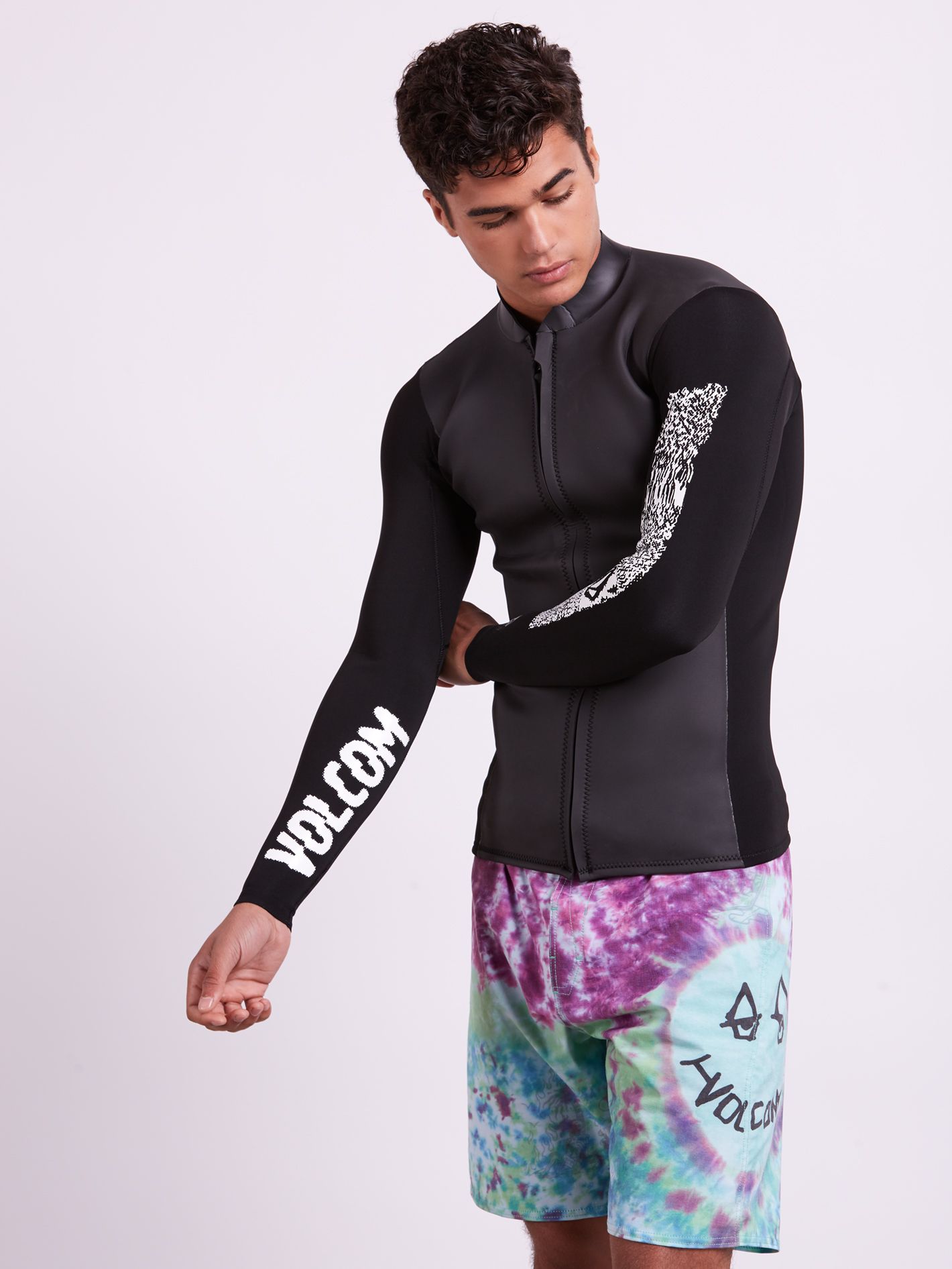 서핑웻슛자켓 [VOLCOM] 볼컴 탑퍼 CHESTICLE JACKET (BLACK)